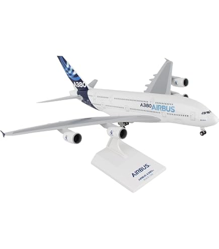 Amazon.com: Skymarks Daron Turkish A330-200 with Gear Model Kit (1